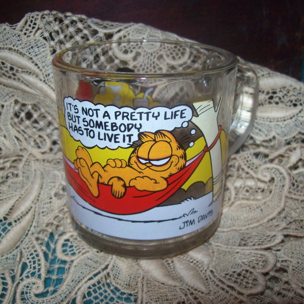 Vintage McDonald's Garfield Glass Mug/ 70's era